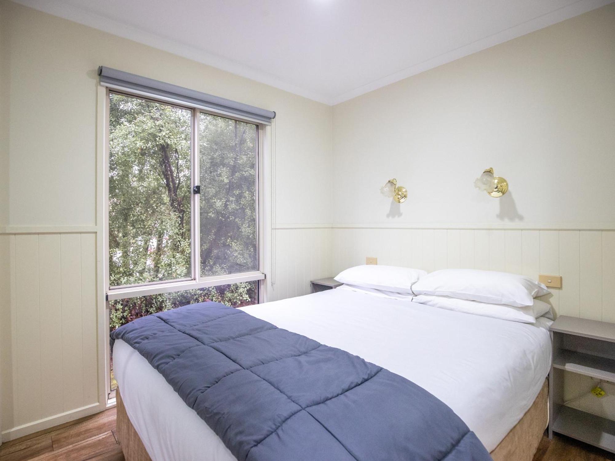 Nrma Bright Holiday Park Room photo