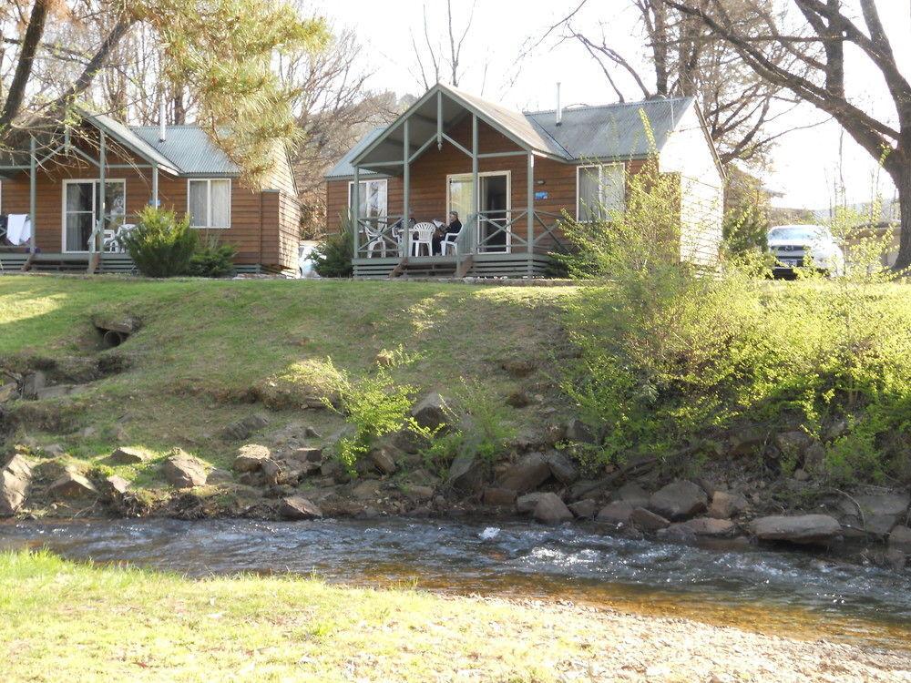 Nrma Bright Holiday Park Hotel Exterior photo