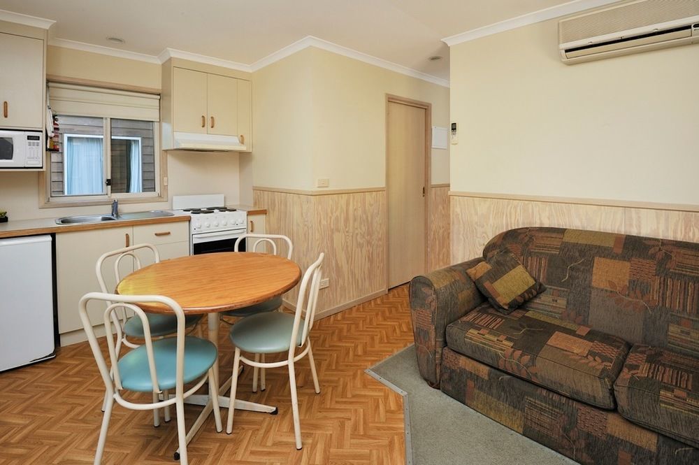 Nrma Bright Holiday Park Exterior photo